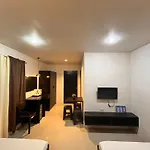 Casita Isla Beach Inn